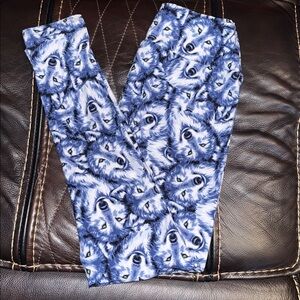 LulaRoe One Size leggings, blue & white wolf print, fits sizes 2-10